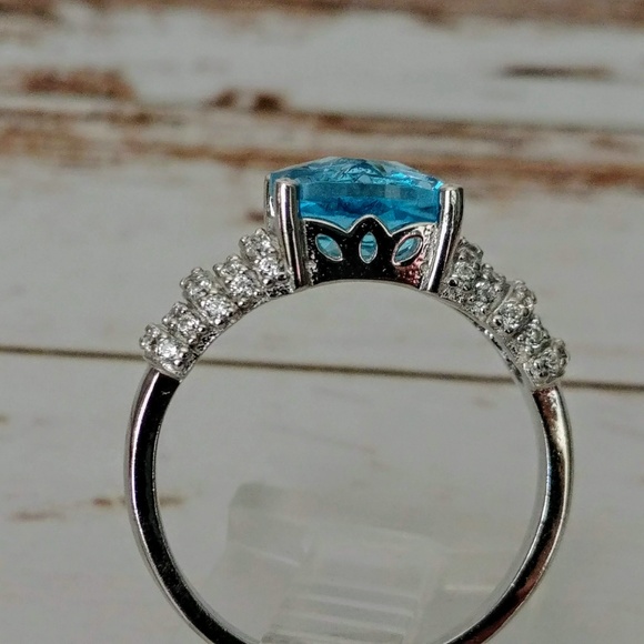 Antique Cut Blue Topaz Ring - Picture 6 of 6